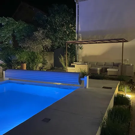 Holiday home La Feuilleraie Montseret